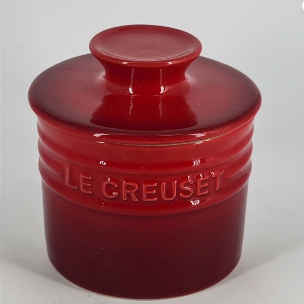 Le Creuset Butter Bell Crock. Never used